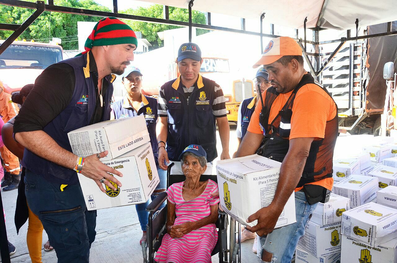 La Alcaldía de Santa lidera la  segunda entrega masiva de ayudas humanitarias