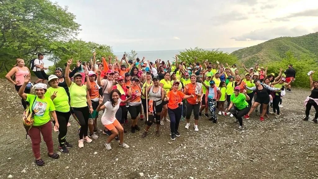 Alcaldía lidera su novena Eco Caminata 5k