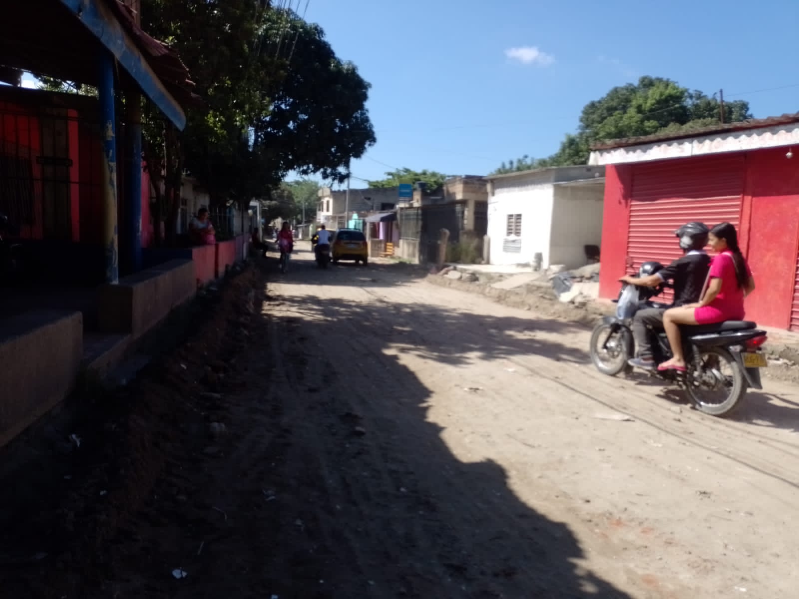 Alcaldía Distrital ha recolectado y retirado 1850 metros cúbicos de sedimento y roca en varios sectores de la ciudad