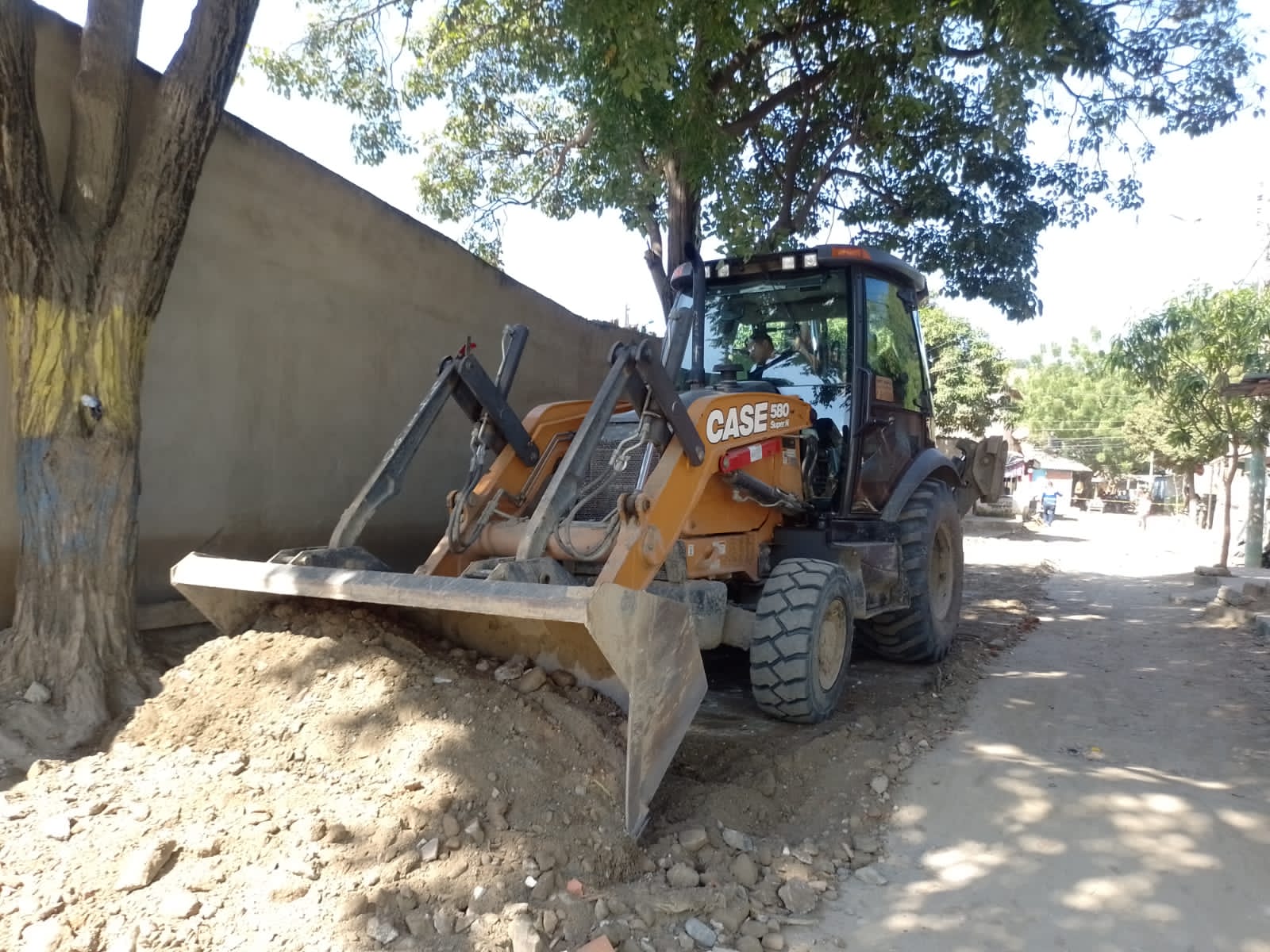 Alcaldía Distrital ha recolectado y retirado 1850 metros cúbicos de sedimento y roca en varios sectores de la ciudad