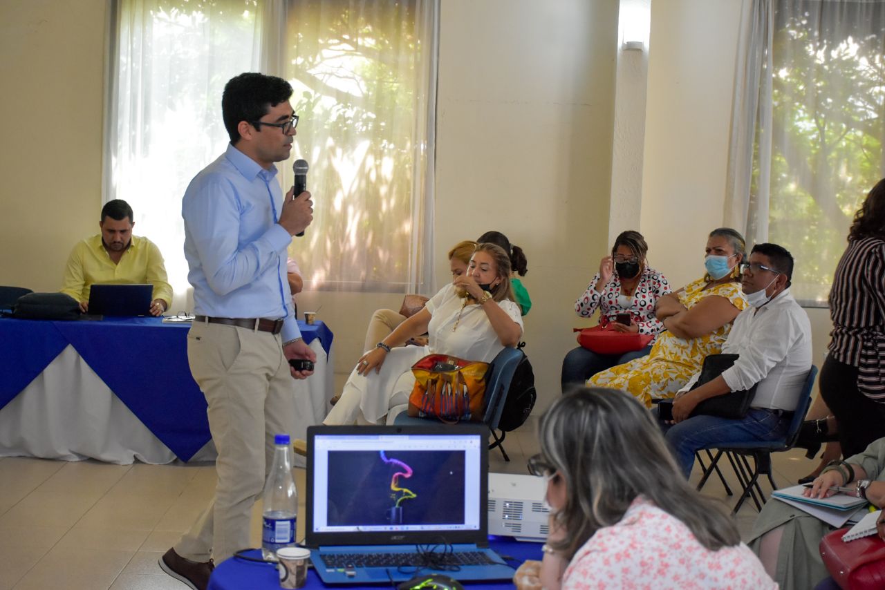 Alcaldía Distrital, rectores y rectoras afianzan compromiso por el mejoramiento de la calidad educativa