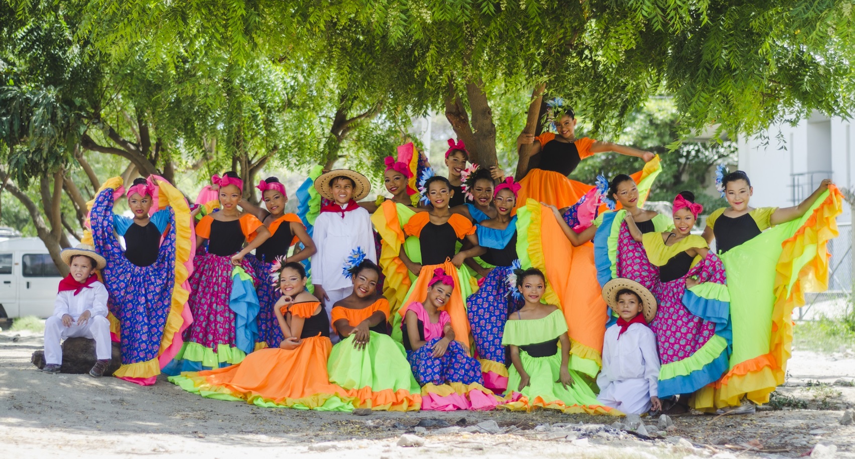Gracias al apoyo del Distrito, grupo de danza samario se presentará en Festival de Danzas en César