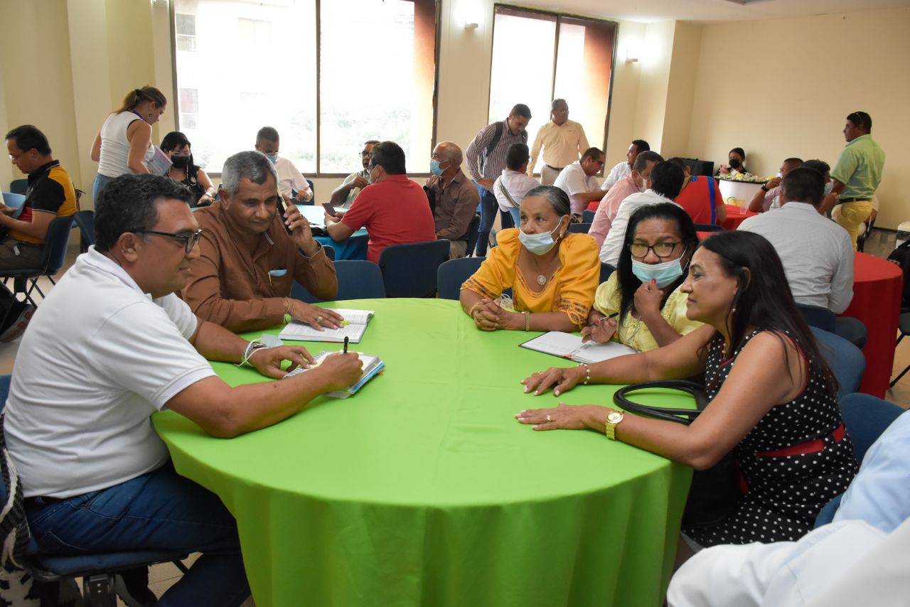 Alcaldía Distrital, rectores y rectoras afianzan compromiso por el mejoramiento de la calidad educativa