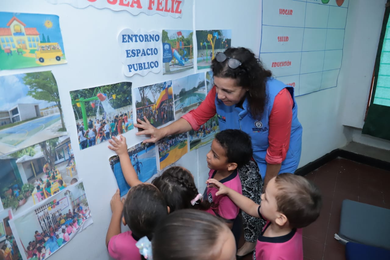 Distrito realizó diálogo ciudadano con niños del Hogar Infantil Los Almendros