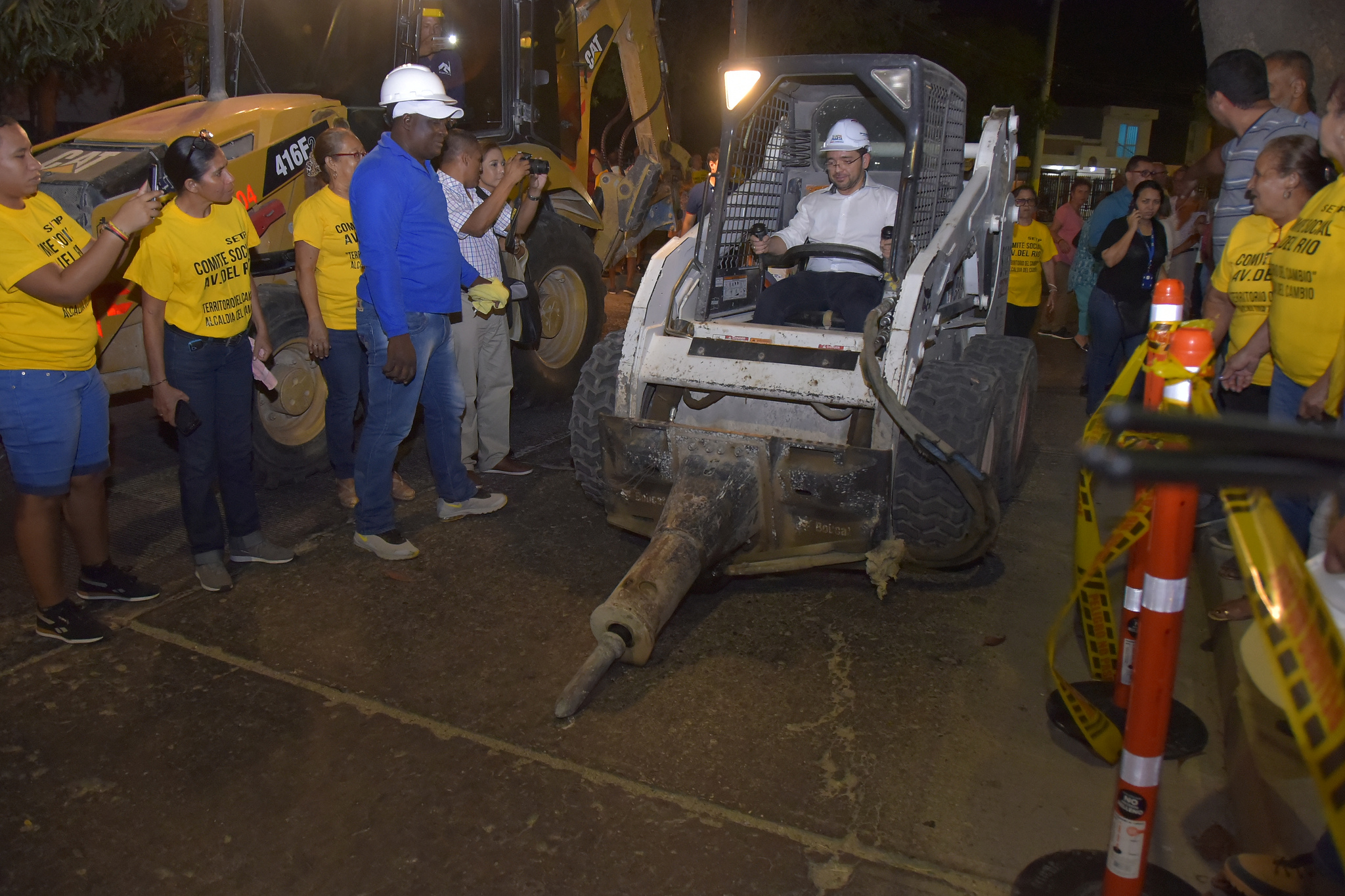 La alcaldía de Santa Marta da inicio a la rehabilitación de la avenida del Río