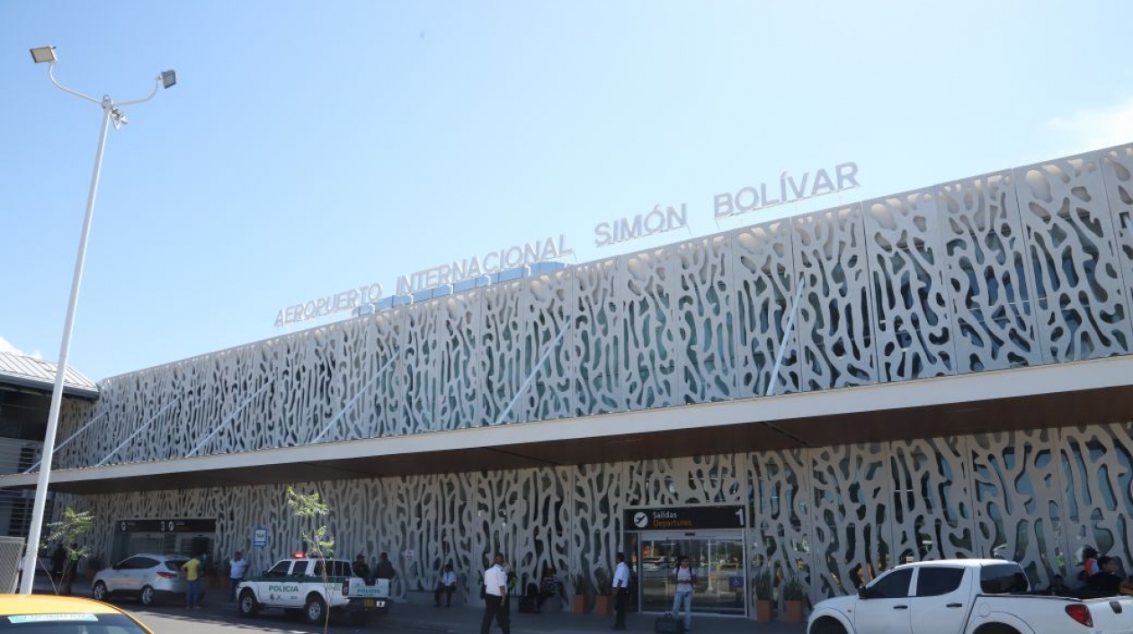Bucaramanga, Pereira y San Andrés, nuevas conexiones aéreas para Santa Marta Bucaramanga, Pereira y San Andrés, nuevas conexiones aéreas para Santa Marta