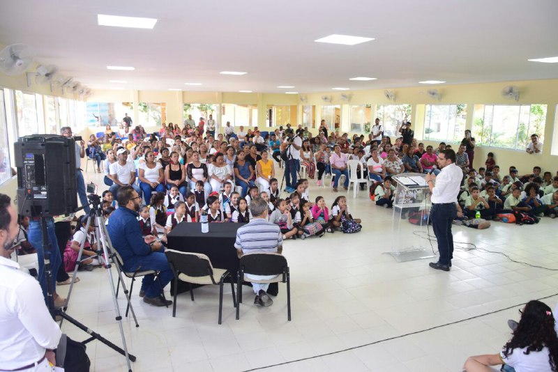 “Con las adecuaciones, recuperamos la infraestructura educativa de La Ciudad”: Alcalde Martínez