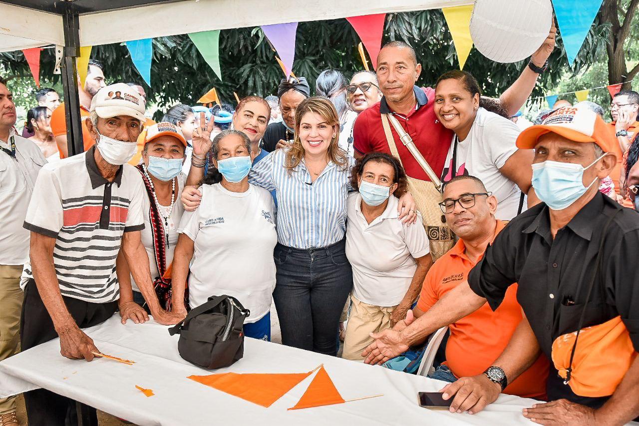 Alcaldesa compartió jornada de alegría y atención integral con adultos mayores