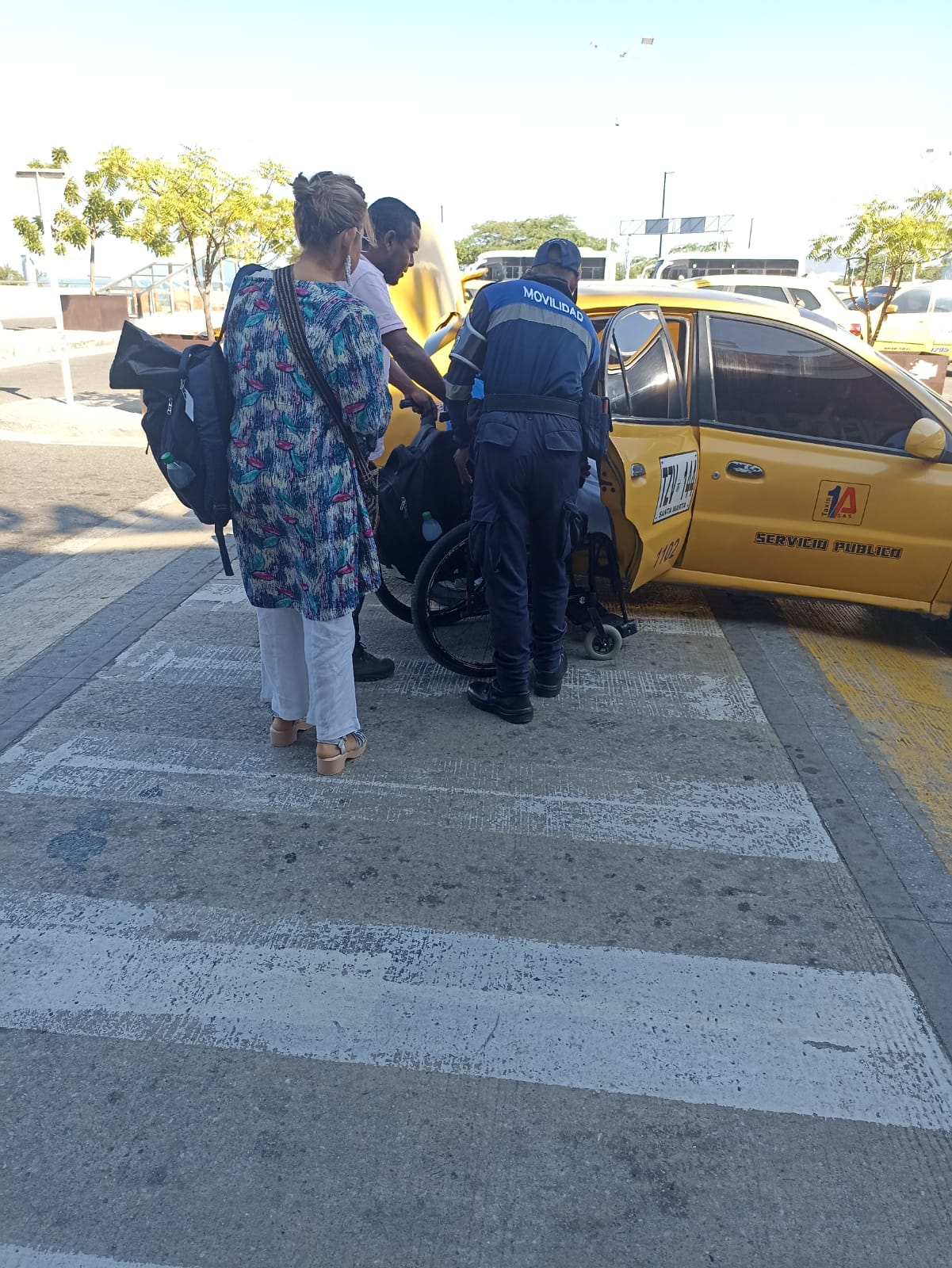 Alcaldía ejerce rigurosos controles y adelanta sensibilizaciones en los corredores turísticos de la ciudad