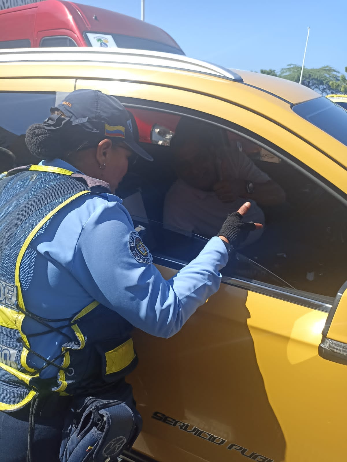 Alcaldía ejerce rigurosos controles y adelanta sensibilizaciones en los corredores turísticos de la ciudad