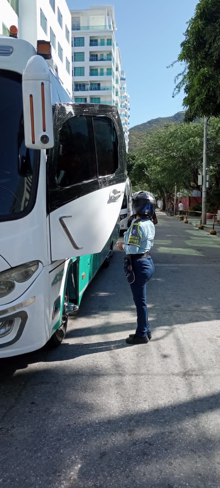 Alcaldía ejerce rigurosos controles y adelanta sensibilizaciones en los corredores turísticos de la ciudad