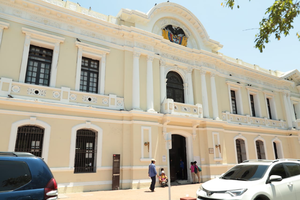 Unidad de Rentas descentraliza servicios a los barrios de la ‘Ciudad del buen vivir’ Unidad de Rentas descentraliza servicios a los barrios de la ‘Ciudad del buen vivir’
