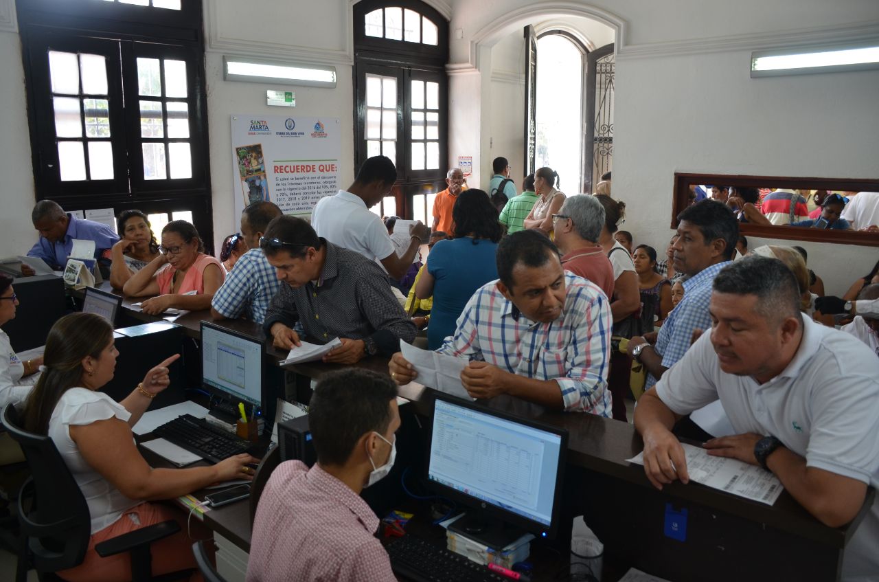 6.742 contribuyentes del Predial se pusieron al día con la ciudad 6.742 contribuyentes del Predial se pusieron al día con la ciudad
