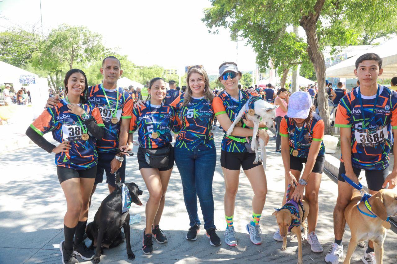 Carrera 5K evitó que más de 150 mil botellas plásticas fueran a parar al océano o a los ríos