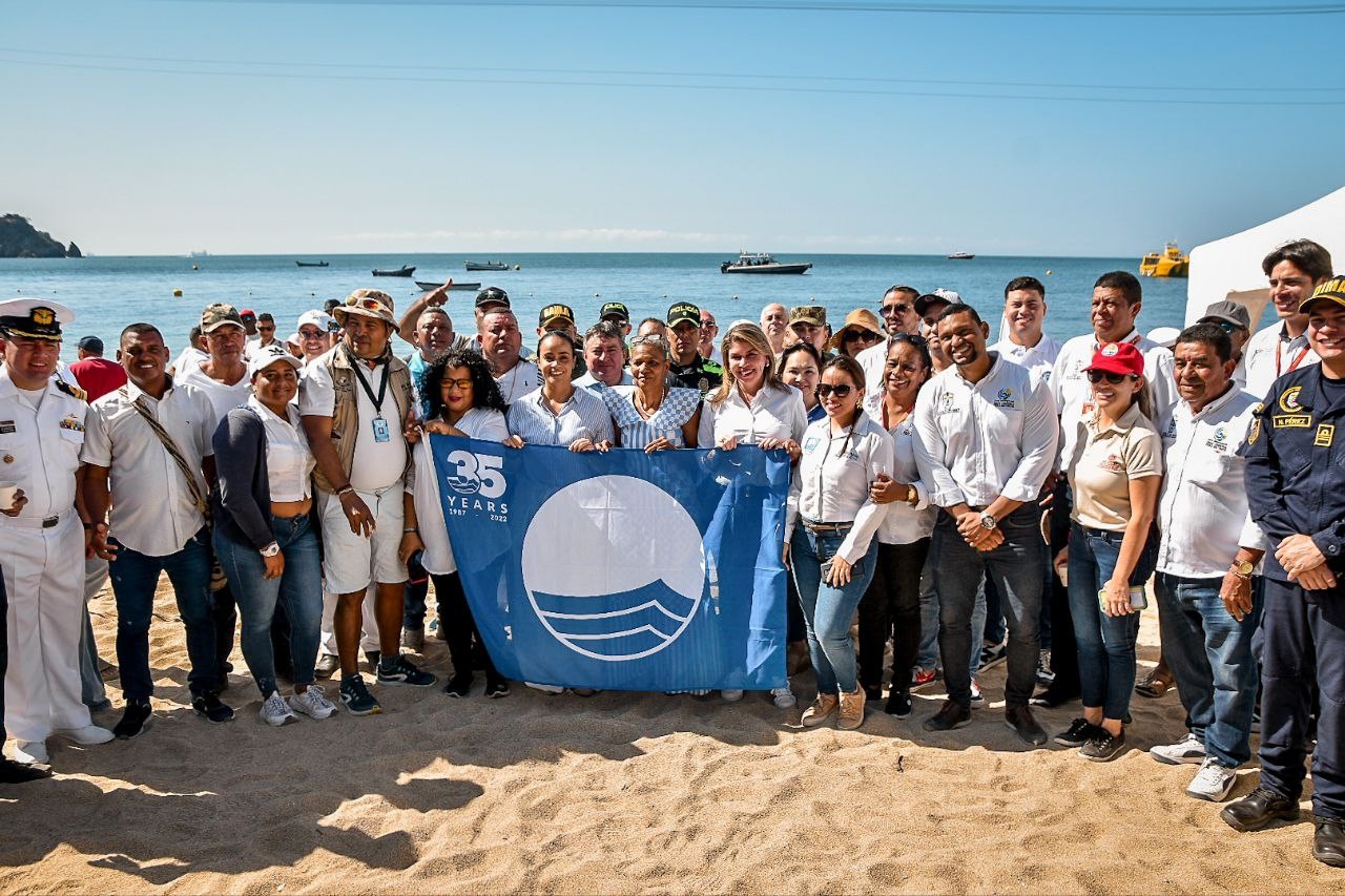 “La distinción de bandera azul en Playa Blanca es un orgullo para los samarios y colombianos”: alcaldesa Virna Johnson