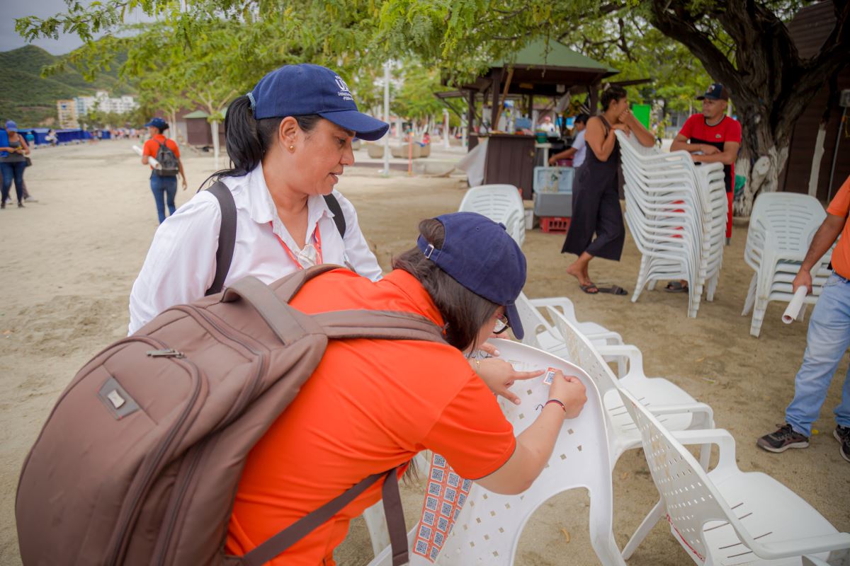 Con códigos QR, Distrito identifica a silleteros y carperos autorizados para los Juegos Centroamericanos y del Caribe de Mar y Playa