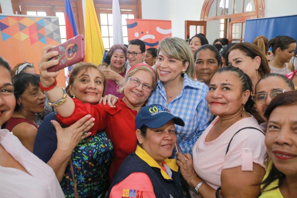 Santa Marta tiene Secretaría de la Mujer y Equidad de Género, Alcaldesa Virna Johnson le cumplió a las mujeres samarias