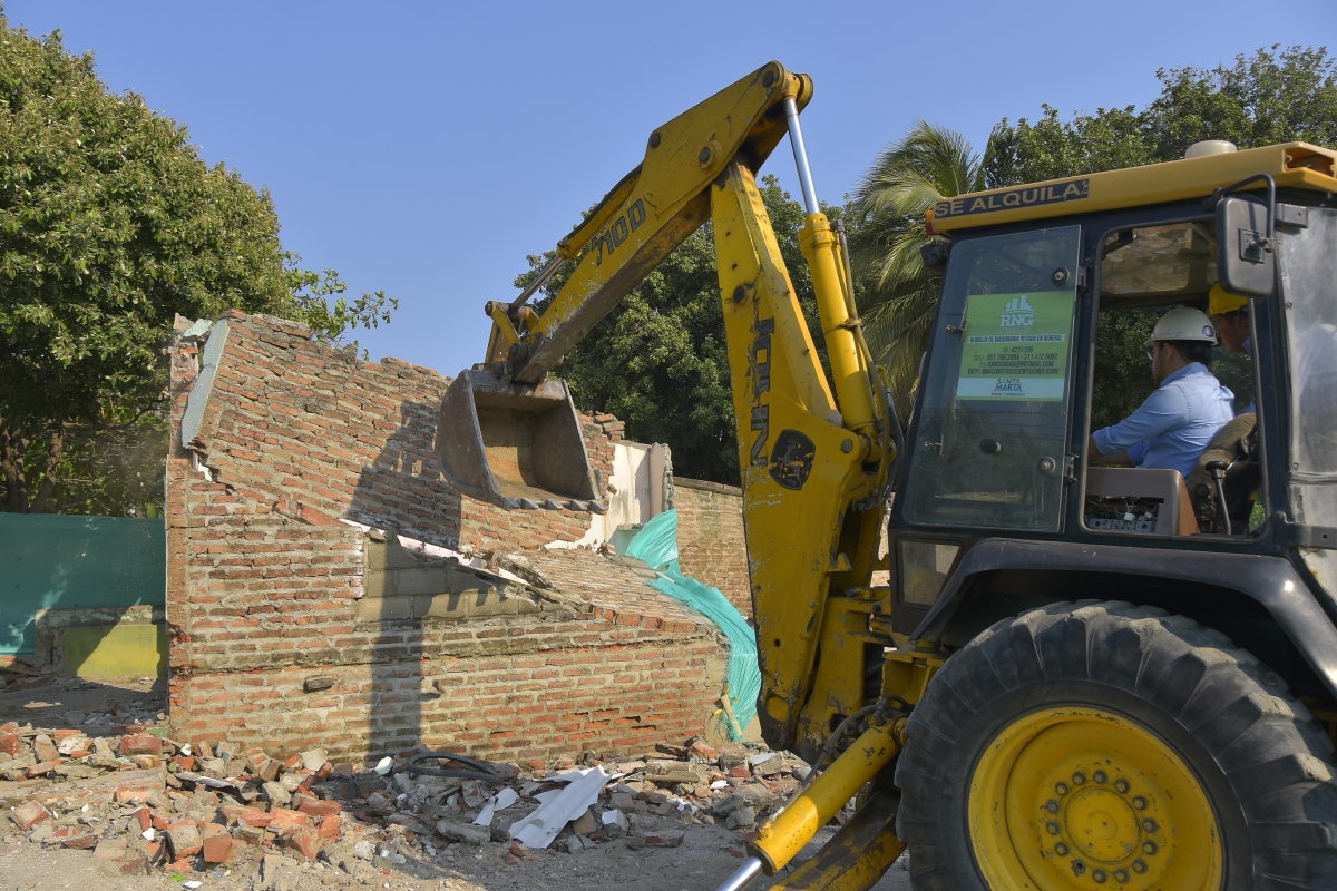 Avanza el proyecto de la ampliación calle 30: Ya van siete casas demolidas