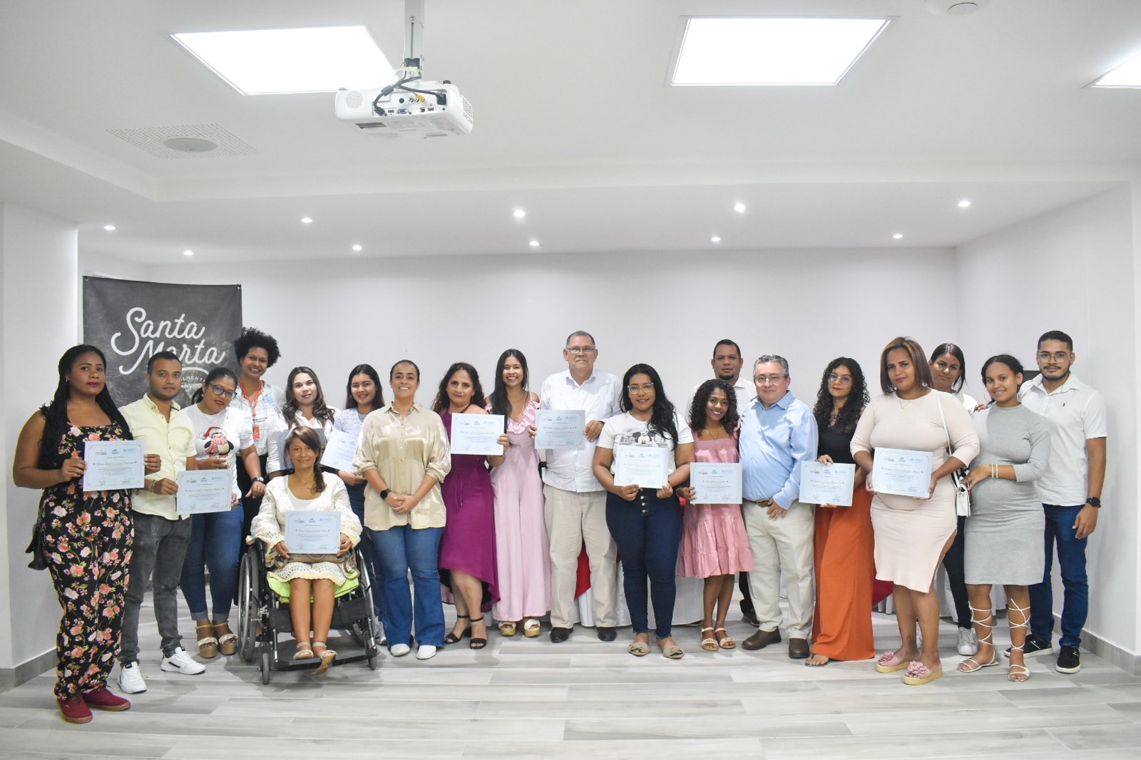 Distrito apuesta por la cualificación de actores del turismo para fortalecer competitividad del destino Distrito apuesta por la cualificación de actores del turismo para fortalecer competitividad del destino