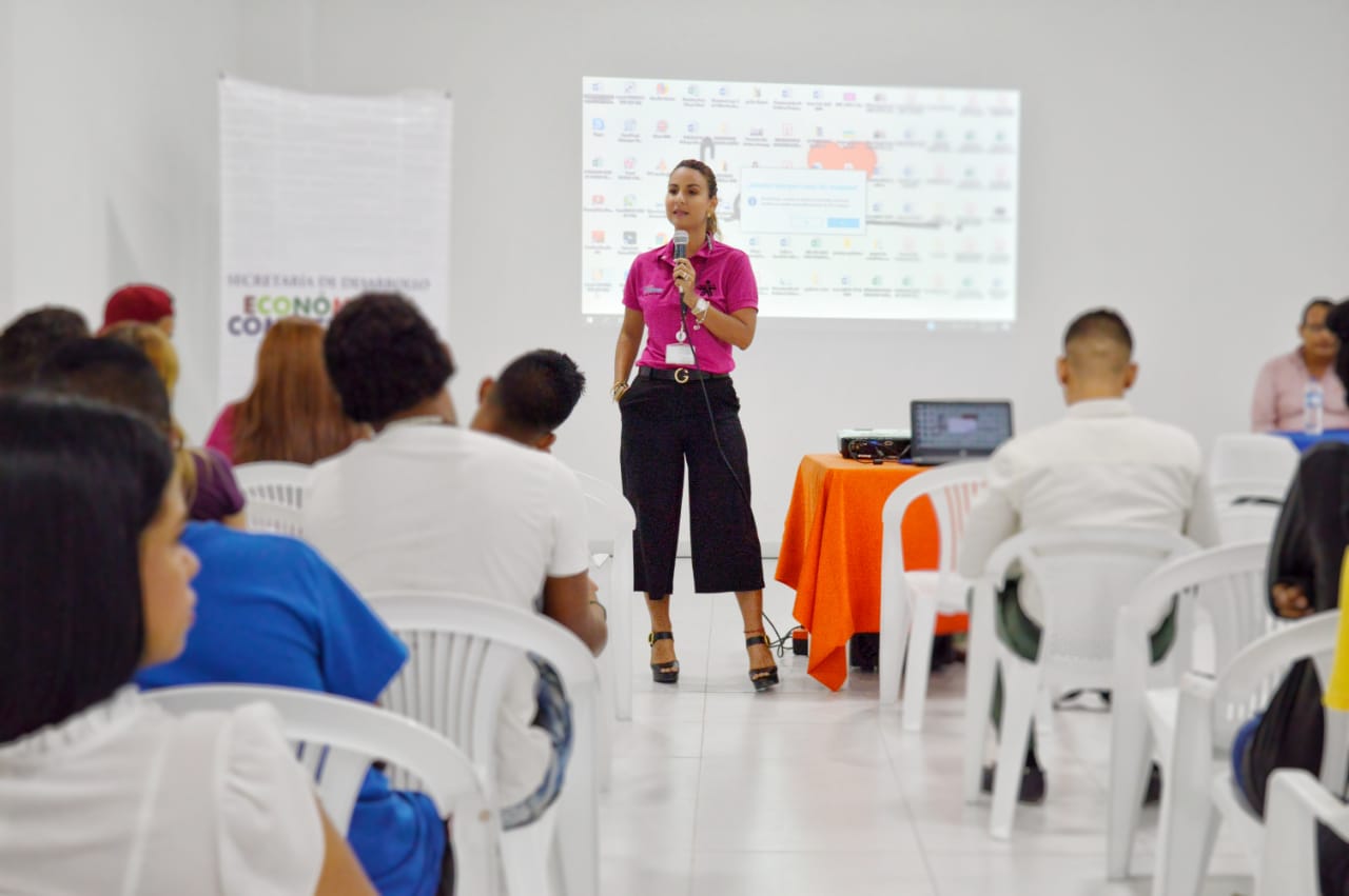 Distrito capacitó en emprendimiento a jóvenes del Srpa