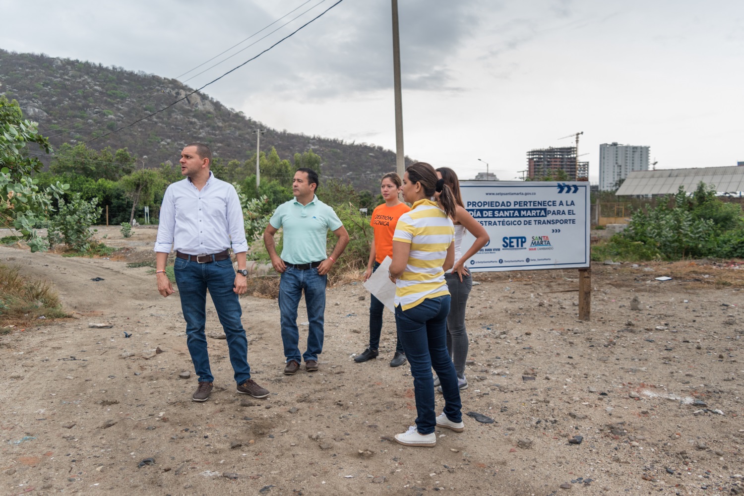 Gerente del SETP recorrió los terrenos donde se ejecutarán obras para puesta en marcha del Sistema