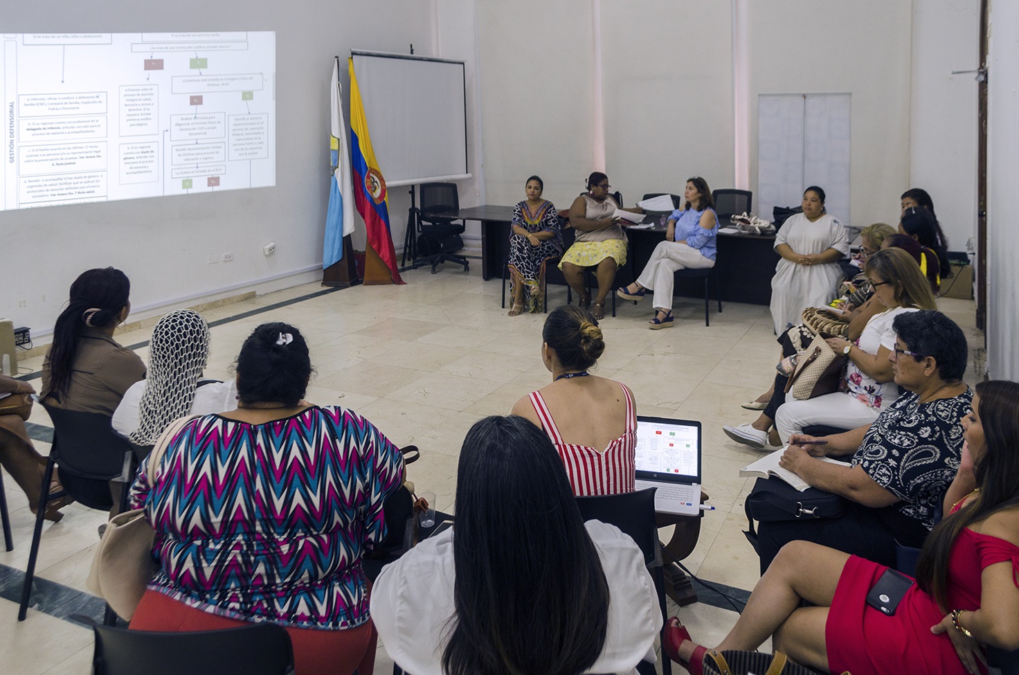 Mesa Diversa se pronuncia frente a las amenazas contra las lideresas sociales Mesa Diversa se pronuncia frente a las amenazas contra las lideresas sociales