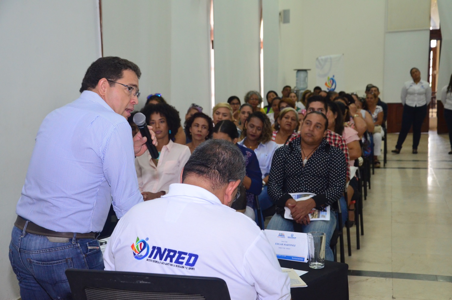 Alcalde Martínez e Inred acordaron acciones fortalecer el deporte en el Distrito
