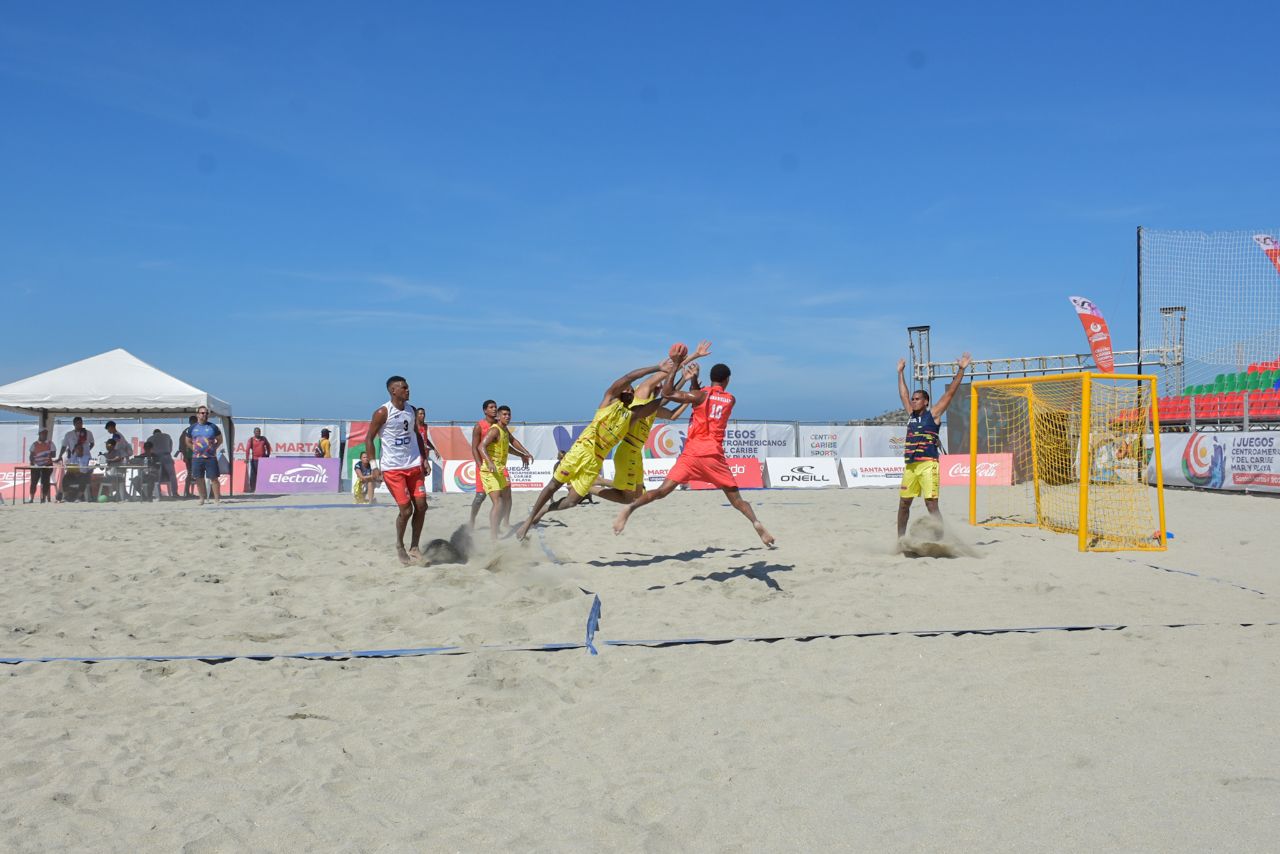 El Balonmano abrió la fiesta de los Juegos Centroamericanos y del Caribe de Mar y Playa en Santa Marta