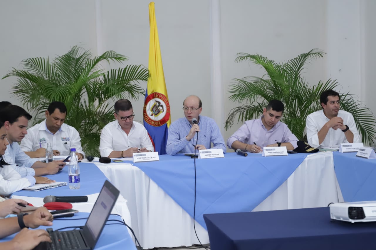 “El Gobierno Nacional, la Alcaldía Distrital y la Essmar tienen que trabajar de la mano”: Ministro de Vivienda, Ciudad y Territorio “El Gobierno Nacional, la Alcaldía Distrital y la Essmar tienen que trabajar de la mano”: Ministro de Vivienda, Ciudad y Territorio