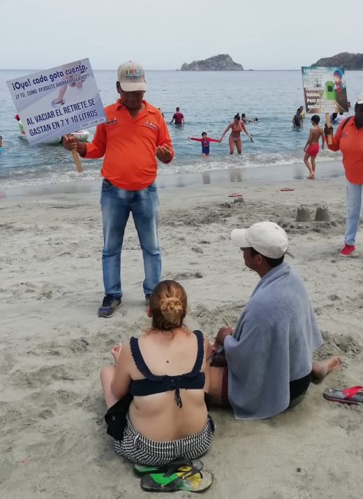 Essmar ha sensibilizado a 35 mil turistas en manejo adecuado de residuos sólidos y uso eficiente del agua Essmar ha sensibilizado a 35 mil turistas en manejo adecuado de residuos sólidos y uso eficiente del agua