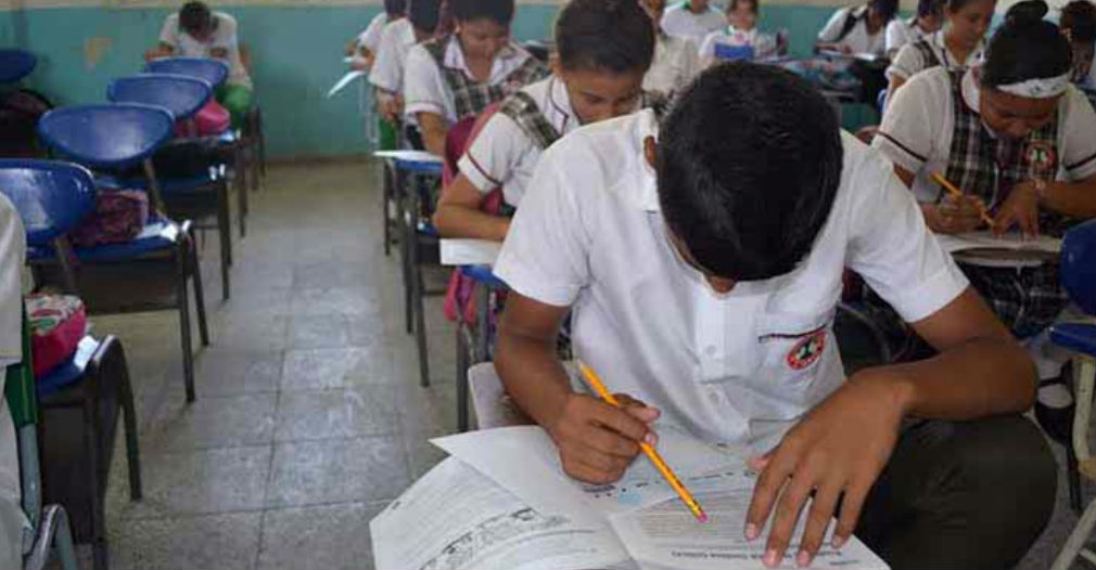 Más de 250 niños venezolanos son acogidos en colegios públicos distritales