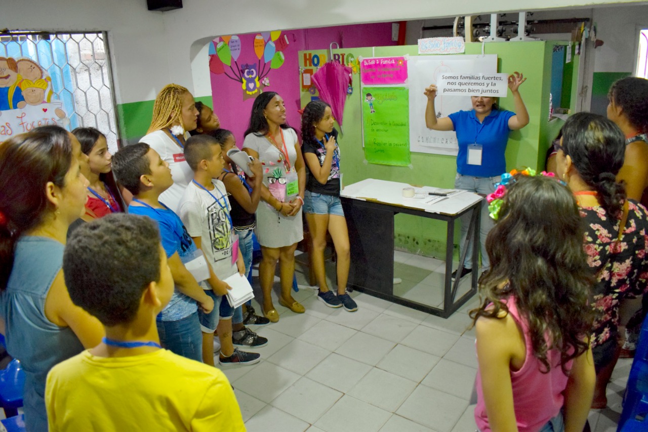 Más Familias fuertes en el Distrito de Santa Marta