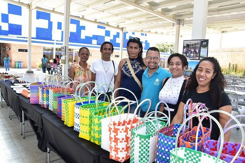 La Plaza de Pescados y Mariscos, y la de Comidas Populares, recibió a los samarios con increíbles promociones y presentaciones artísticas