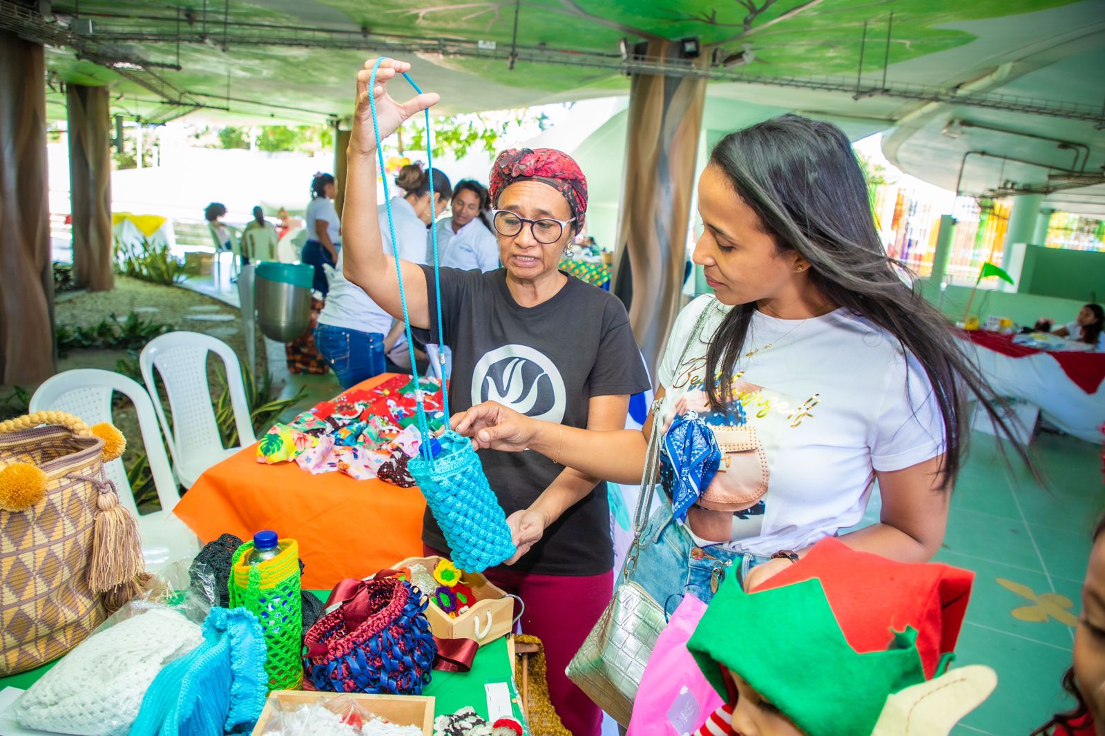 Masivo volumen de comercialización dejó la Segunda Feria de Emprendimiento EFAC