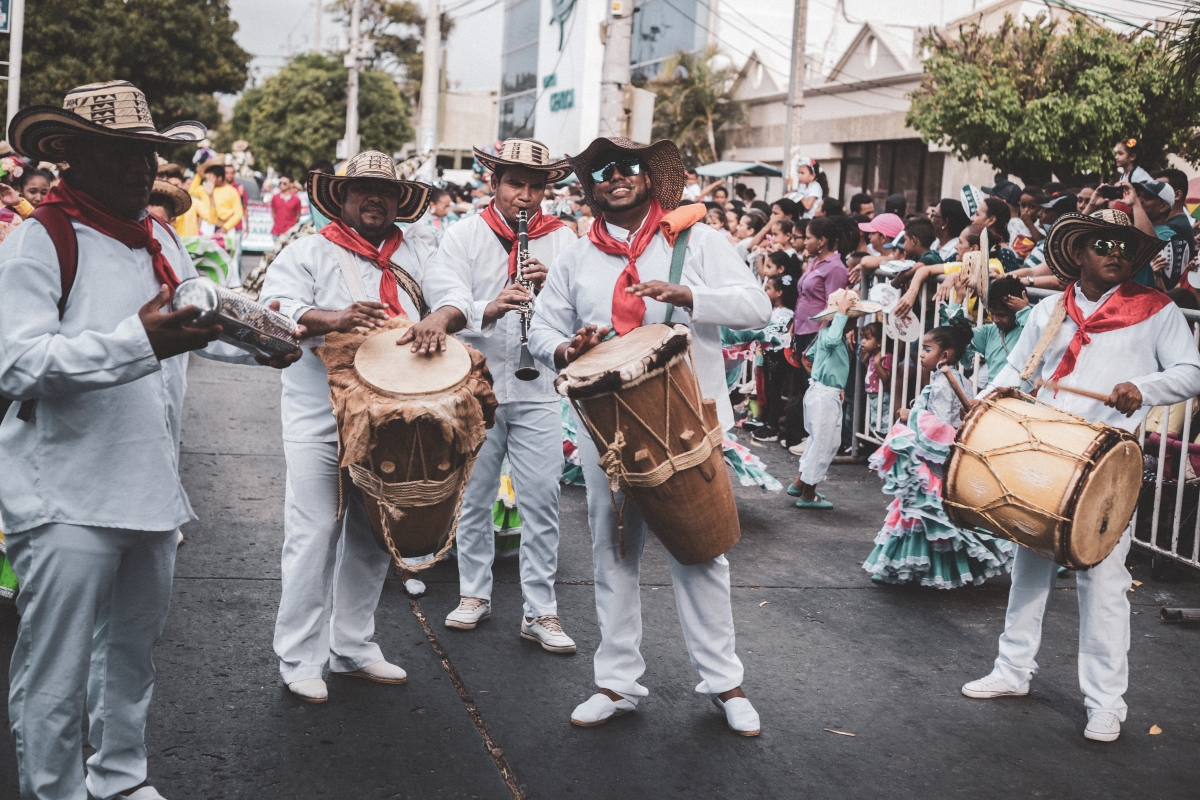 Abiertas inscripciones para desfile folclórico, de disfraces y  carrozas de las Fiestas del Mar 2019