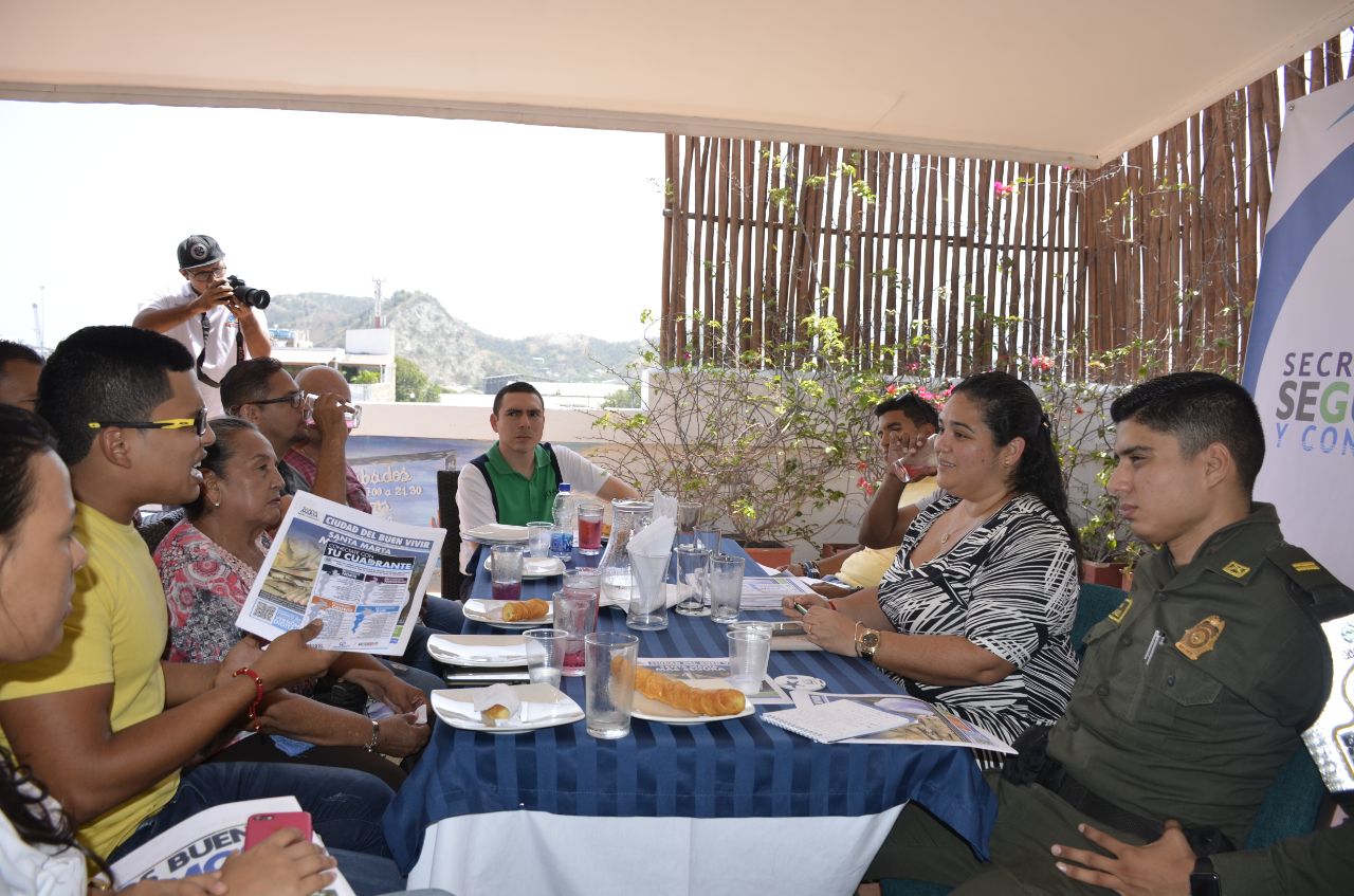 Distrito realiza Diálogo por la Seguridad con comerciantes de San Andresito