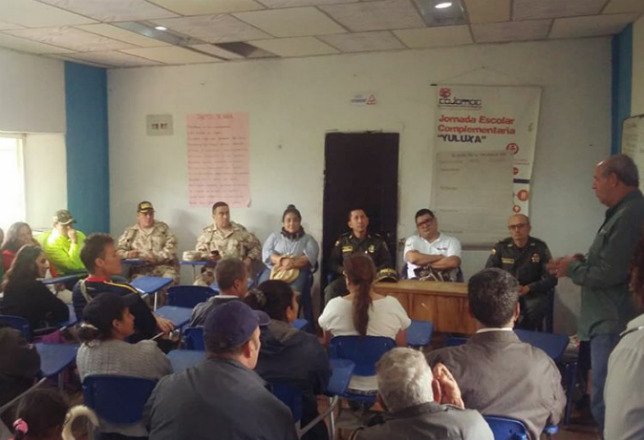 Autoridades de seguridad distrital se reunieron con líderes veredales Autoridades de seguridad distrital se reunieron con líderes veredales