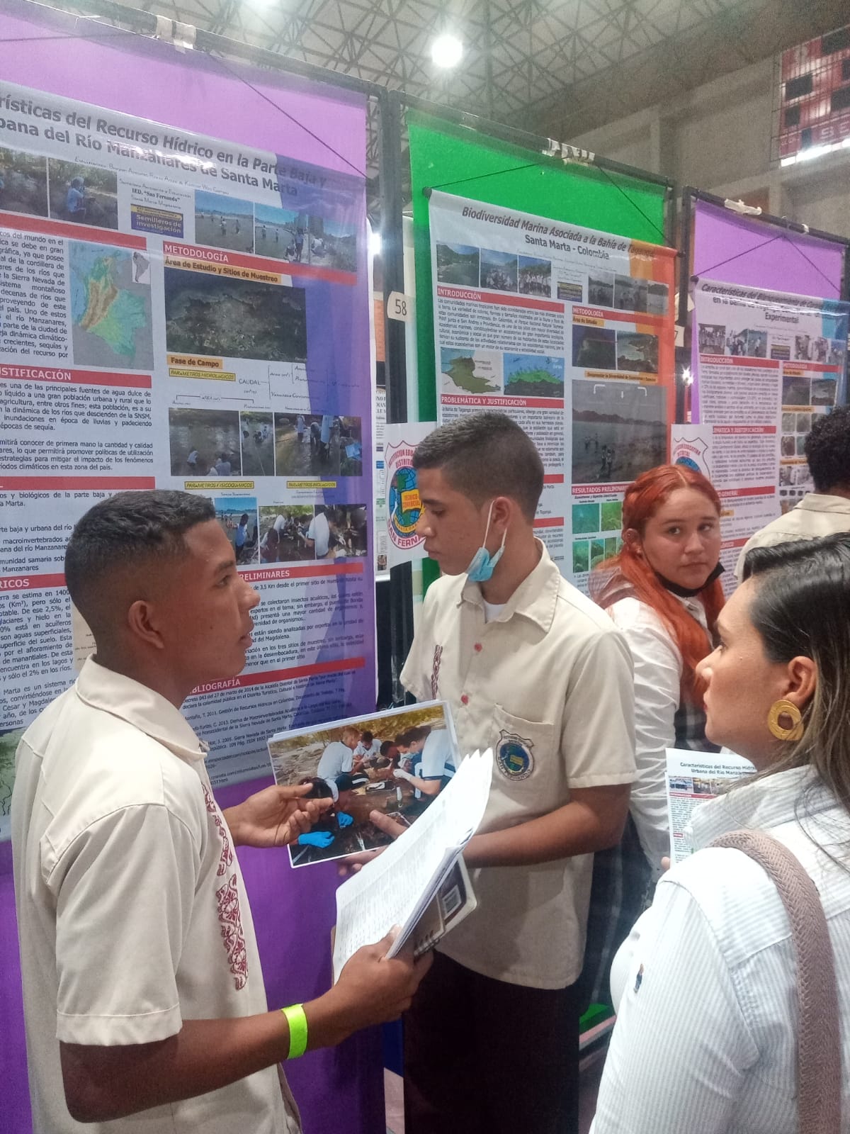 41 estudiantes de cinco instituciones educativas del Distrito presentan experiencias exitosas en eventos nacionales