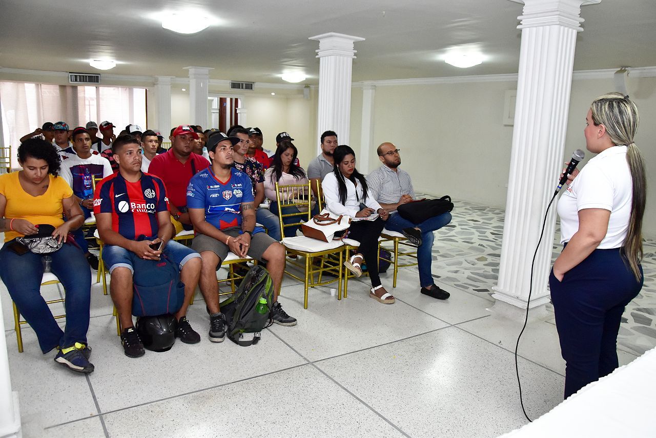 Jóvenes barristas del Unión Magdalena participan en la Gran Integración del Cambio para la Sana Convivencia