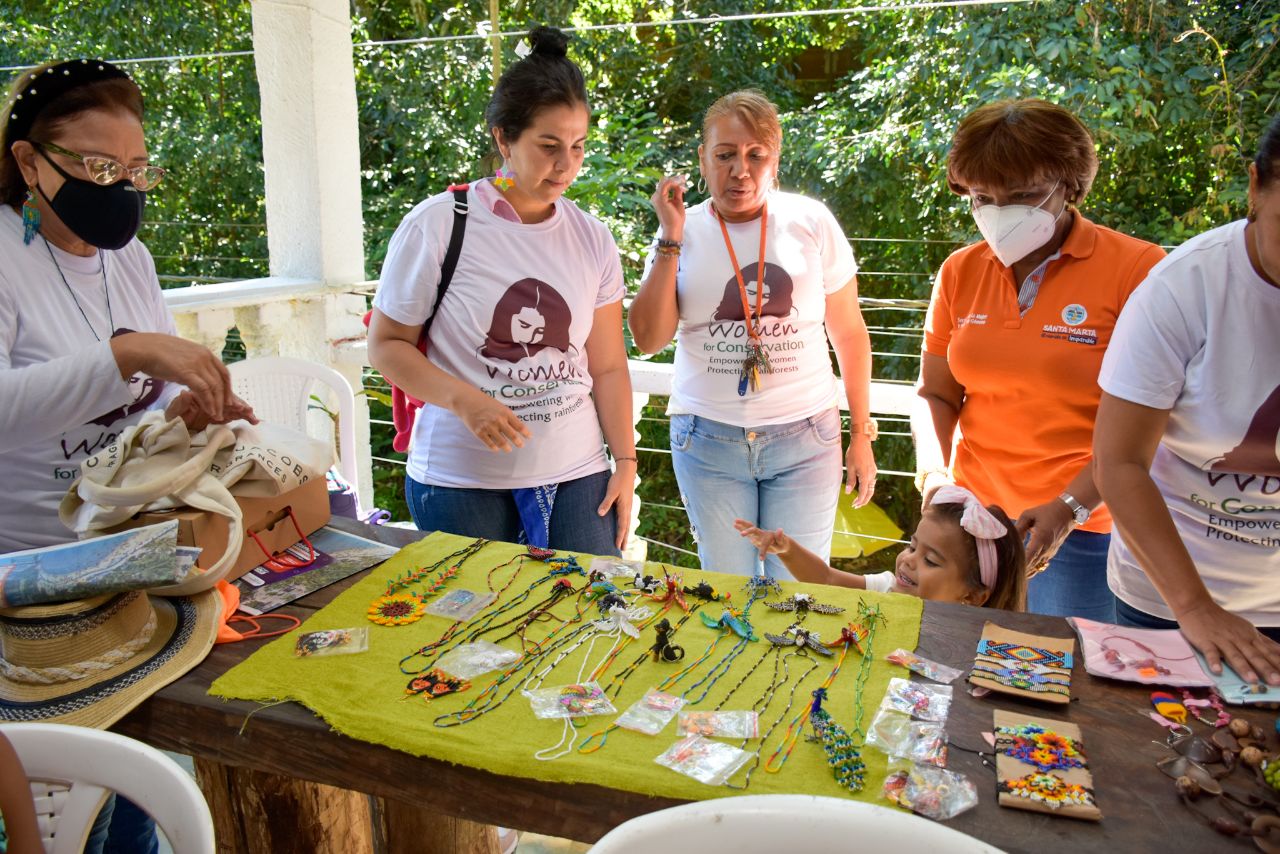 Mujeres de la zona rural de Minca participaron en jornada pedagógica de la Alcaldía contra la violencia de género