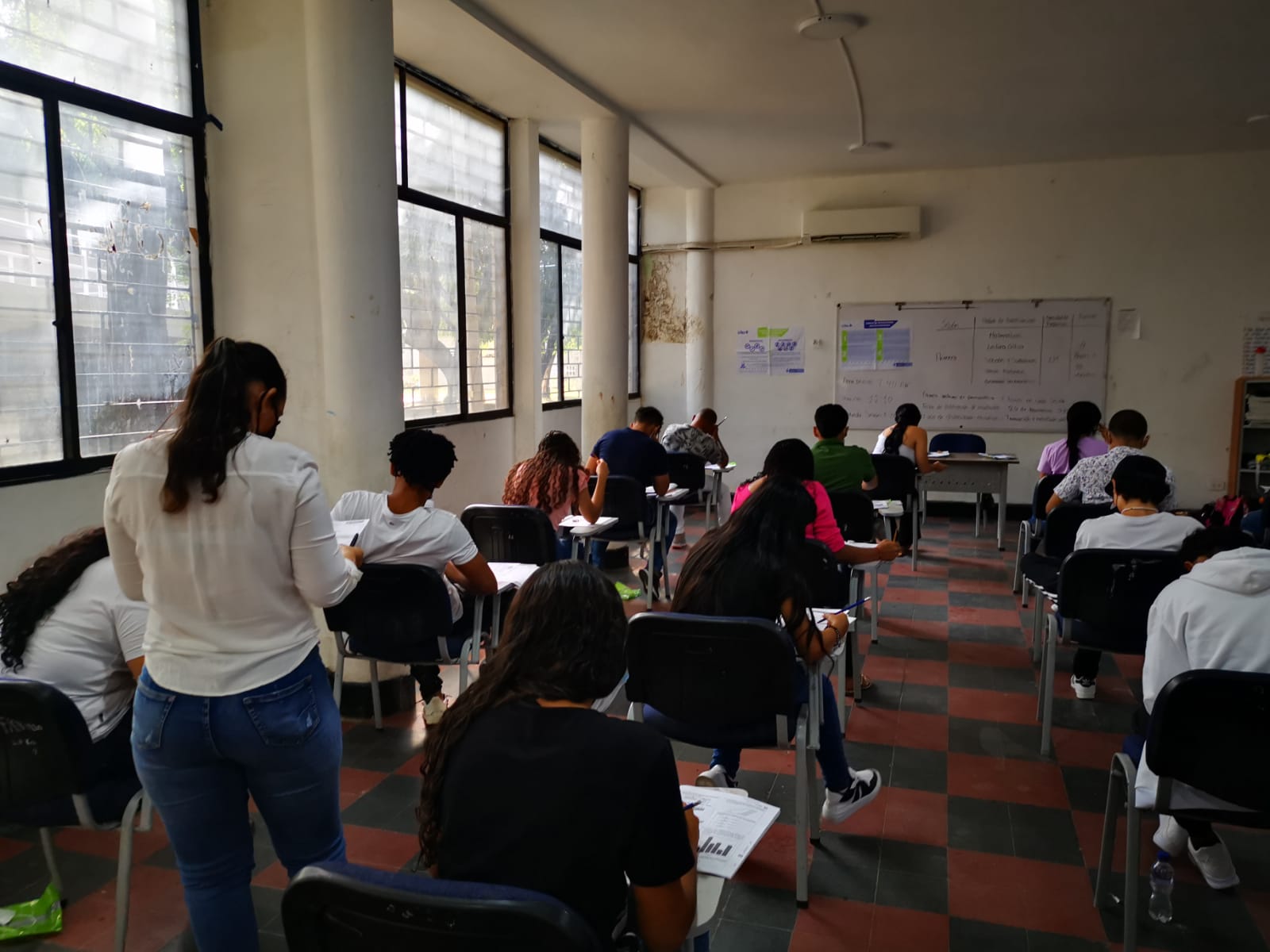 En el Distrito de Santa Marta, 8.367 estudiantes presentaron la Prueba Saber 11