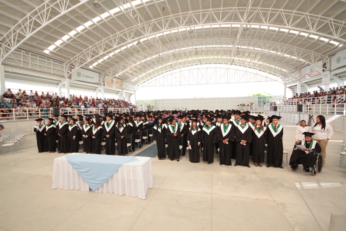 Politécnico Distrital otorgará títulos de técnicos y tecnólogos a 397 estudiantes Politécnico Distrital otorgará títulos de técnicos y tecnólogos a 397 estudiantes