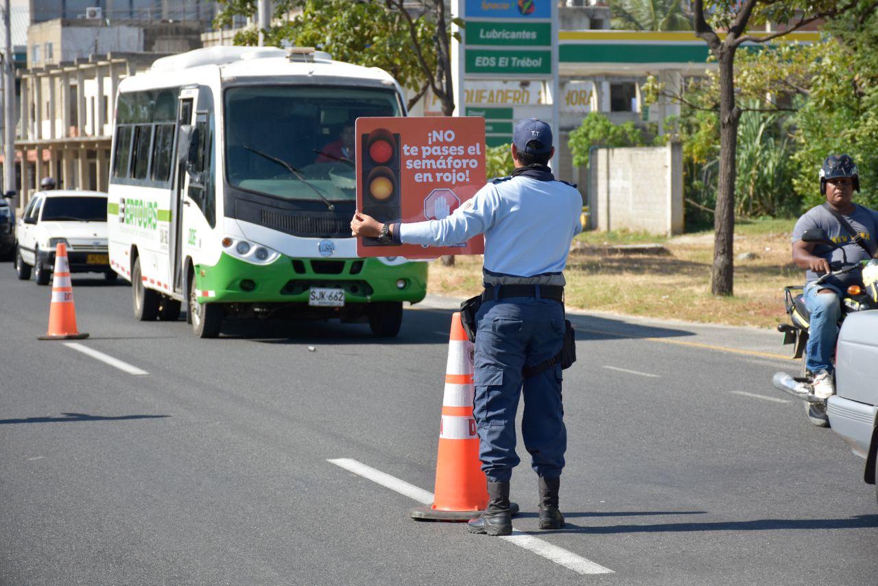 Alcaldía imparte recomendaciones en las vías para reducir índices de accidentalidad