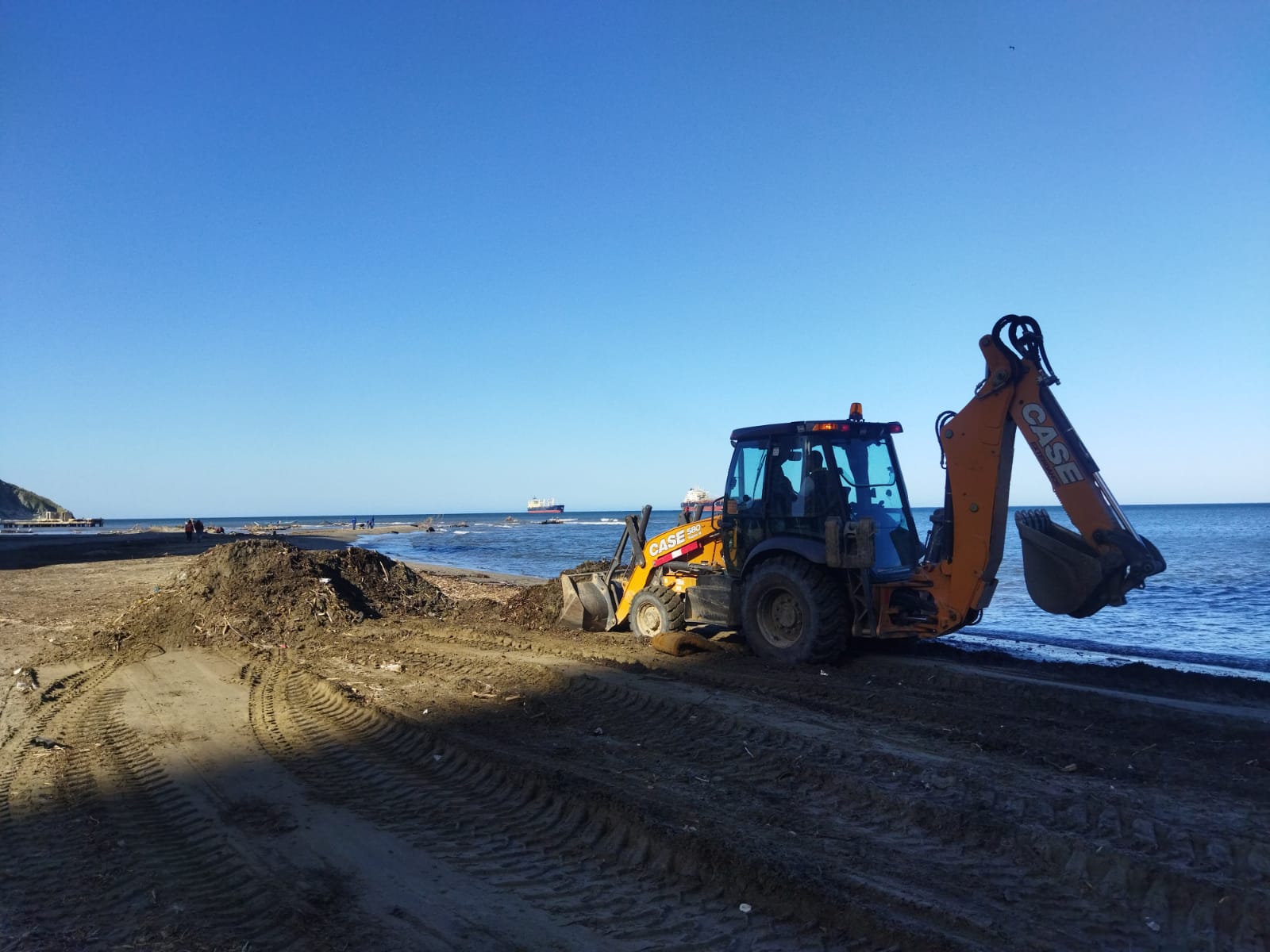 Alcaldía de Santa Marta y Guardianes del Río adecuaron la playa de Los Cocos