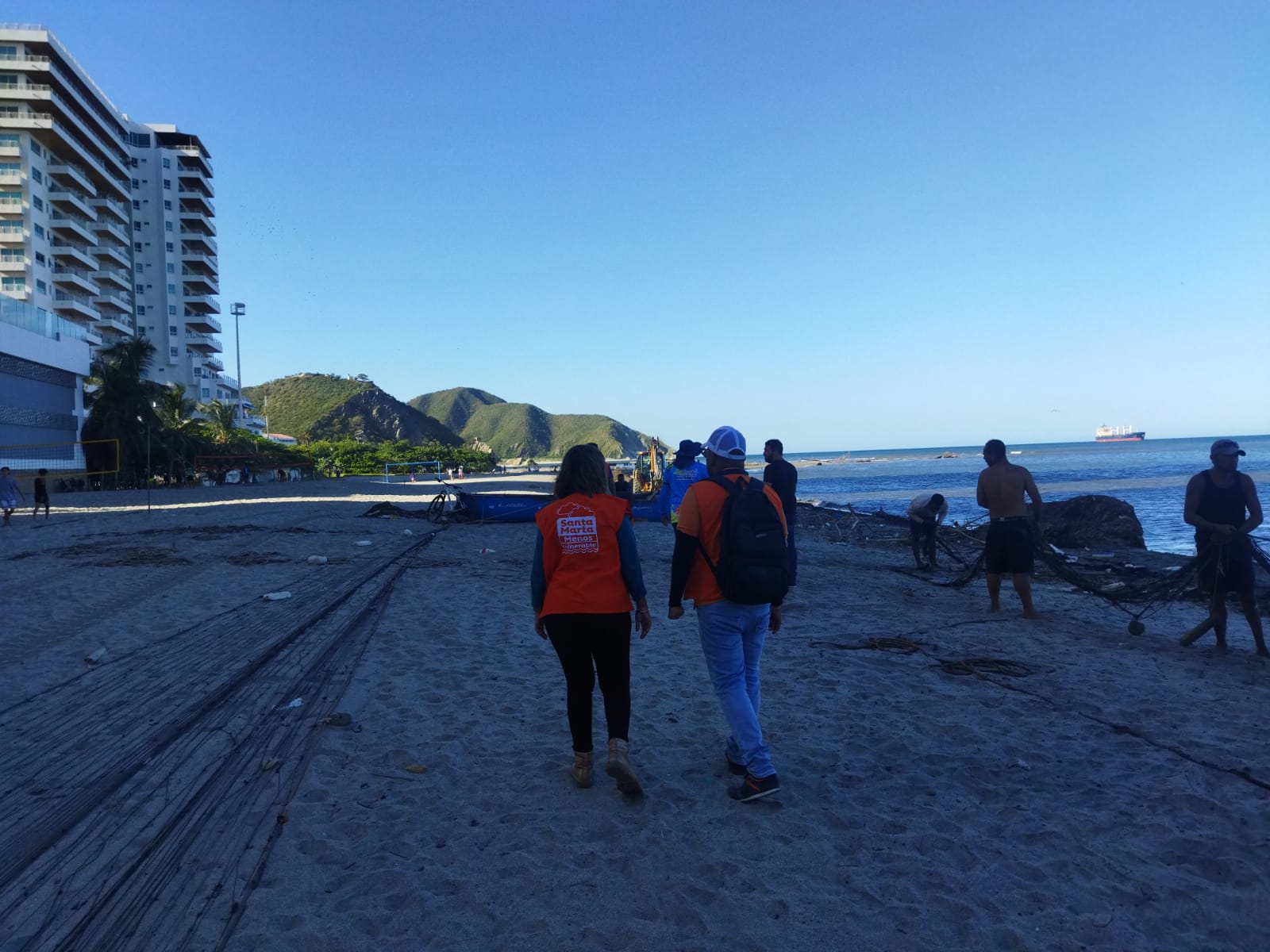 Alcaldía de Santa Marta y Guardianes del Río adecuaron la playa de Los Cocos