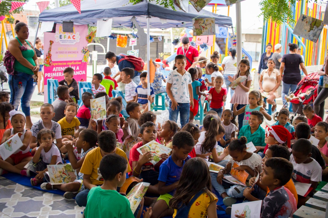 De cultura y arte estuvo lleno el parque de Cristo Rey con Galería Callejera EFAC De cultura y arte estuvo lleno el parque de Cristo Rey con Galería Callejera EFAC