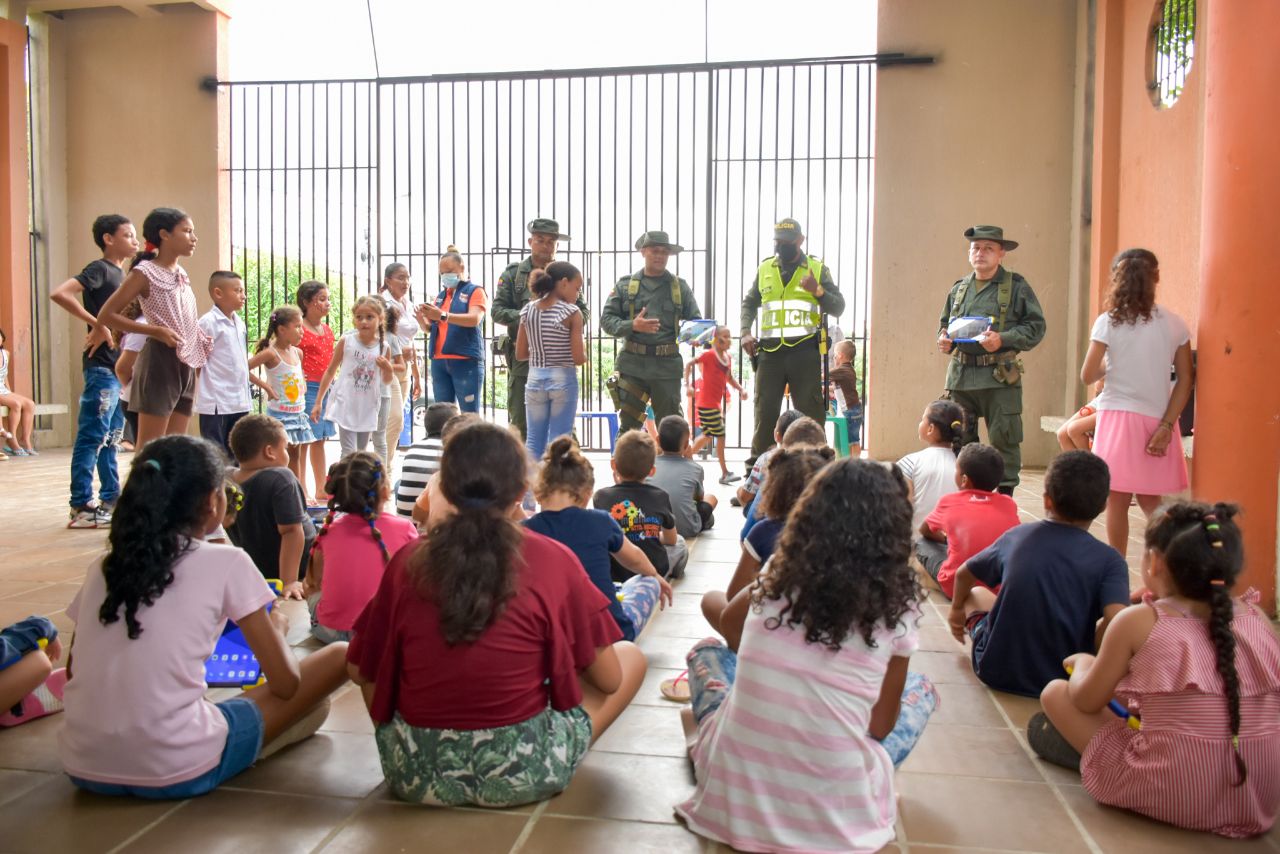 Distrito completa jornada pedagógica prevenir el consumo de sustancias con más de 120 habitantes en Ciudad Equidad