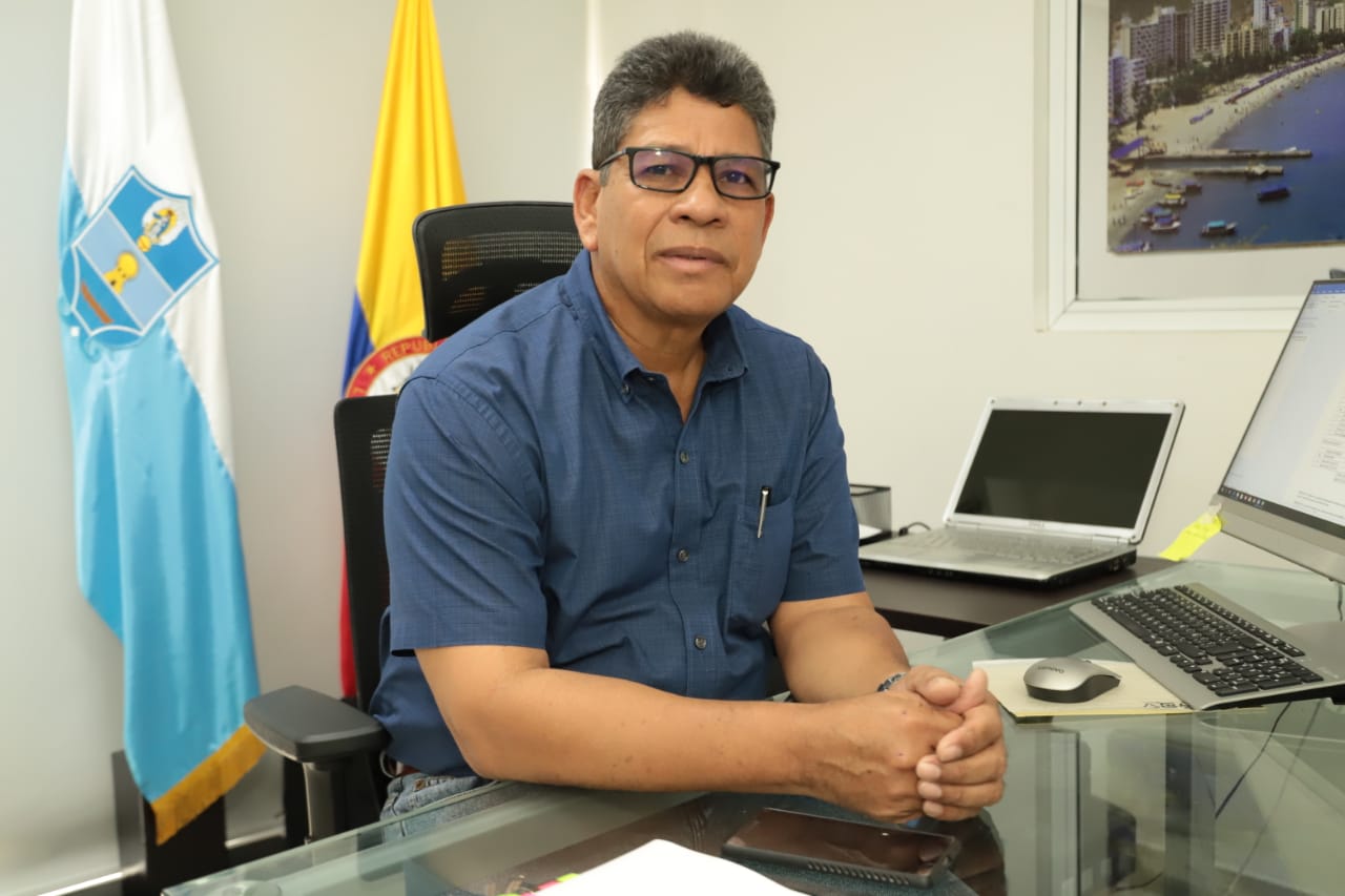 Isaac Pertuz Bolaño, Alcalde de la Localidad Tres