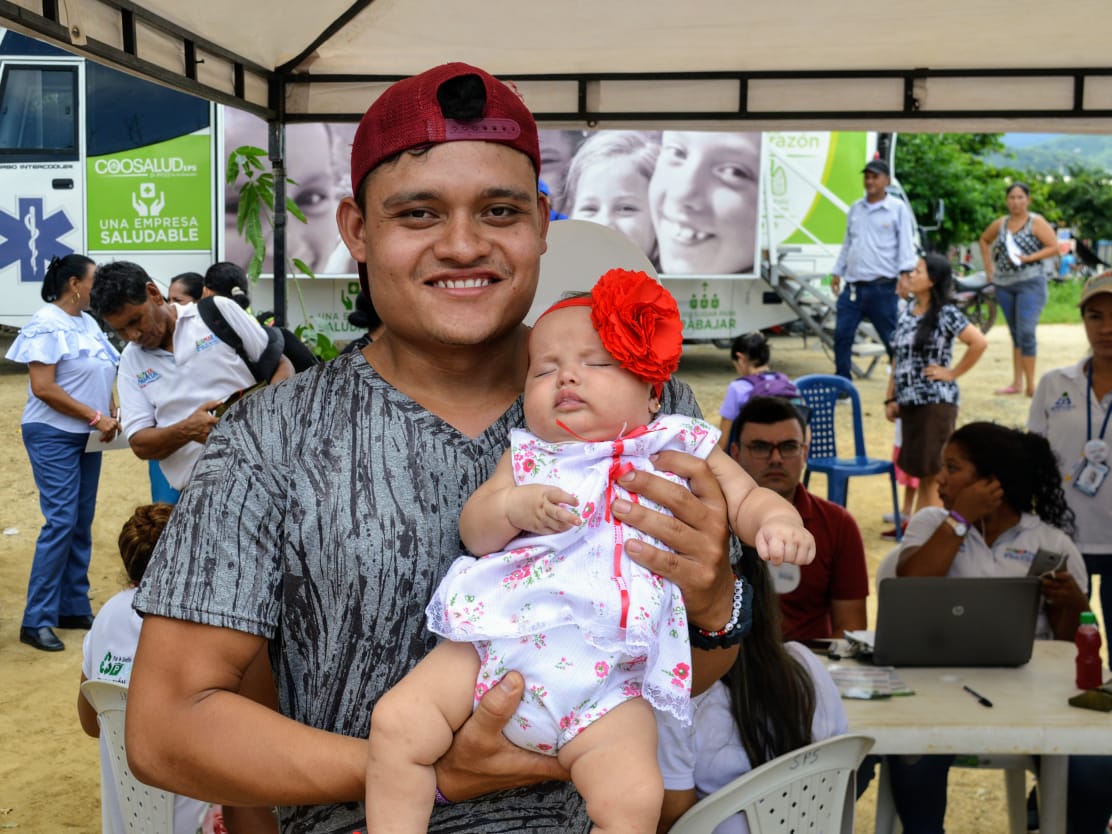 “No había podido llevar a mi hija al médico porque no tenía Sisbén”: Jeison Romero “No había podido llevar a mi hija al médico porque no tenía Sisbén”: Jeison Romero