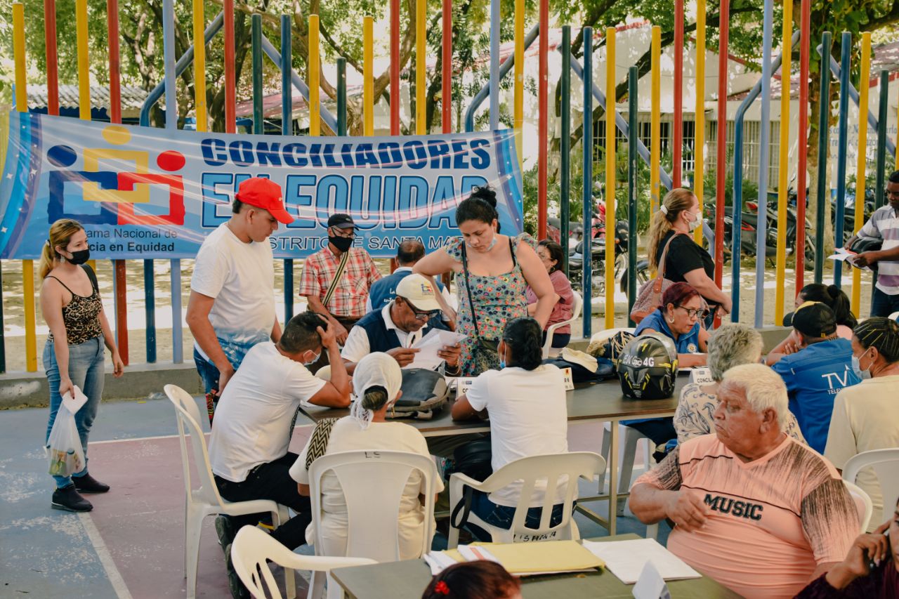 ¡La solución es dialogando! Gran jornada de Conciliatón Nacional en Santa Marta